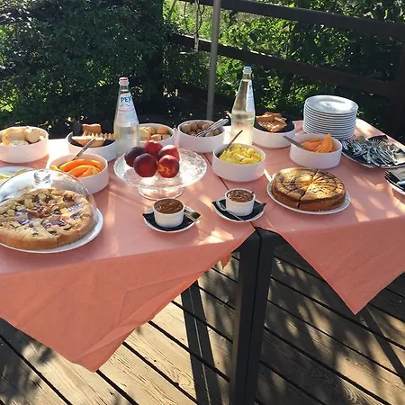 Campodirondo Bed & Breakfast *